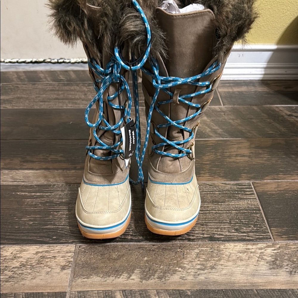 Gray and Blue Fur-Trimmed Winter Boots with Suede Finish